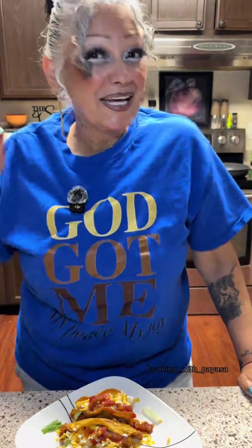 Payasa's Crunchy Shredded Beef Tacos