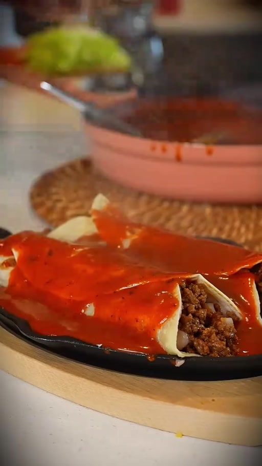 HOW TO MAKE TACO BELL'S ENCHIRITO at home, BUT BETTER